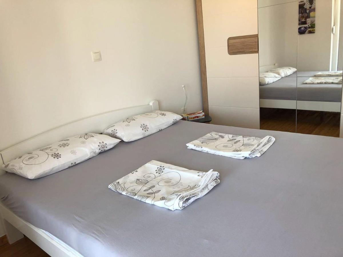 Apartman Dodo 1 Новалья Экстерьер фото