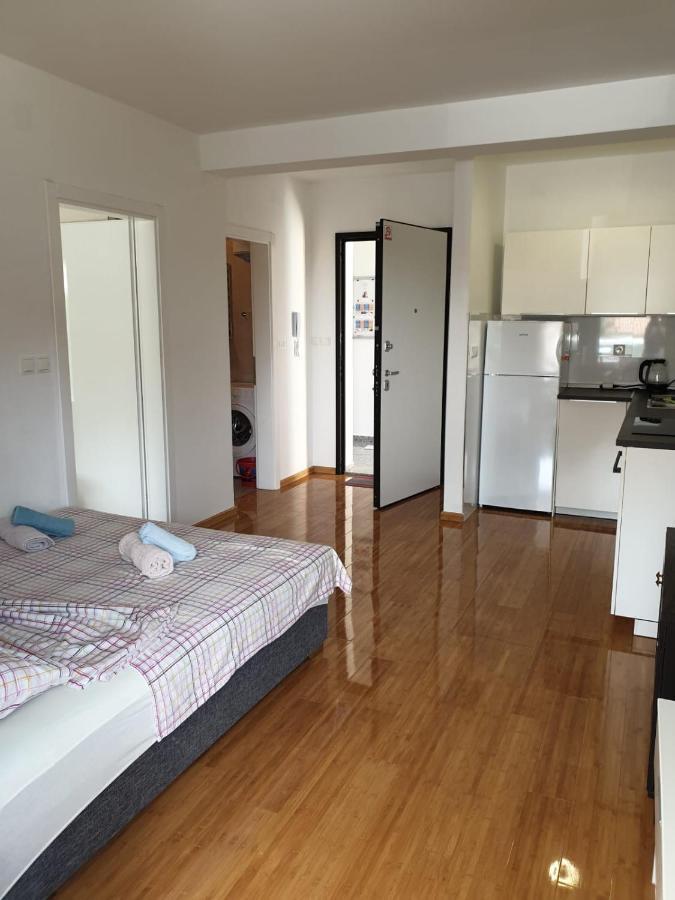 Apartman Dodo 1 Новалья Экстерьер фото